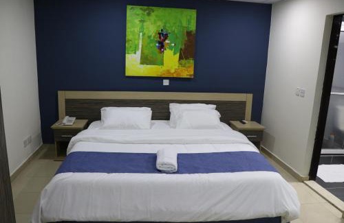 Lagos Bed & Breakfast | The Cate House