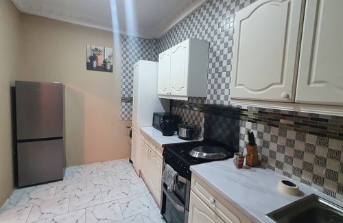 Sukuta House | The Charming Bristolian Holiday Home