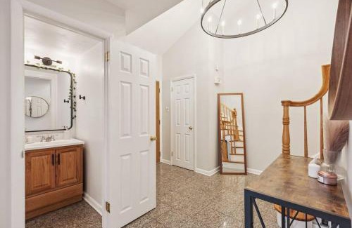 Cherry Hill House | The Chill Pad Deluxe in Cherry Hill