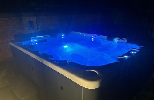 Cleedownton House | The Coach House