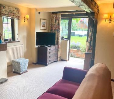 Henley House | The Coach House