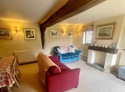 Henley House | The Coach House