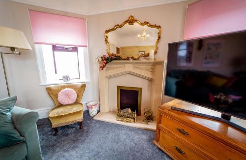 Colne House | The Cobbles