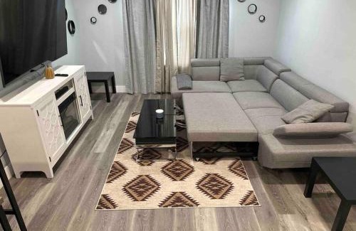 Paterson Apartment | The Comfy Suite - 1BR with Free Parking