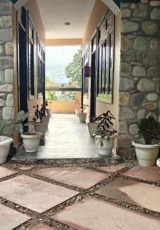 Dhikuli House | The Corbett Caves Inn