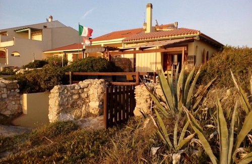 Putzu Idu House | The cottage on the beach, 10 mt from the sea, private parking space