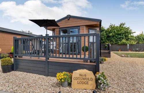 Evesham House | The Cotswold Holiday Lodge