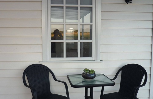 Killarney Cottage | The Cottage at Calgary