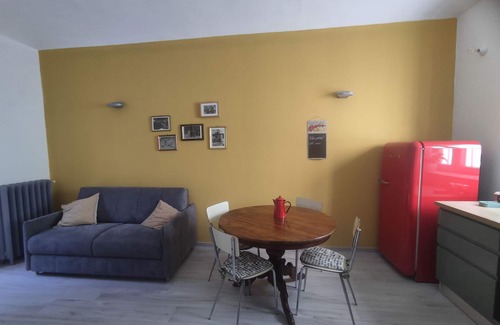 Vanchiglia Apartment | The courtyard under the Mole