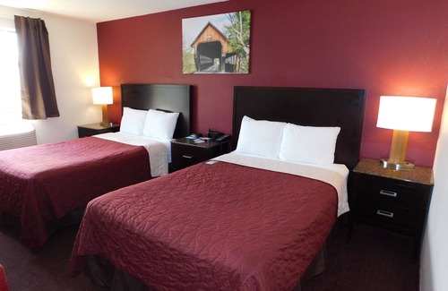 Brattleboro Hotel | The Covered Bridge Inn