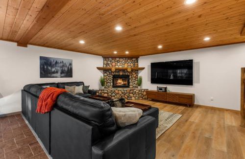 Summit Park House | The Crestview Cabin Hot Tub & Alpine Views