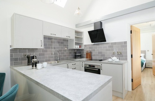 Fotheringhay Cottage | THE CROFT FARM, pet friendly, luxury holiday cottage in Wansford