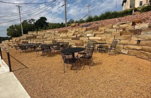 Pawhuska Apartment | The Cross Bell Downtown 202