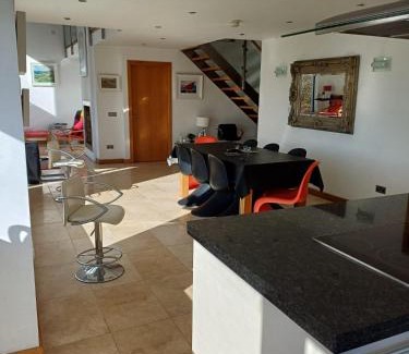 Carrigart House | The Curlew