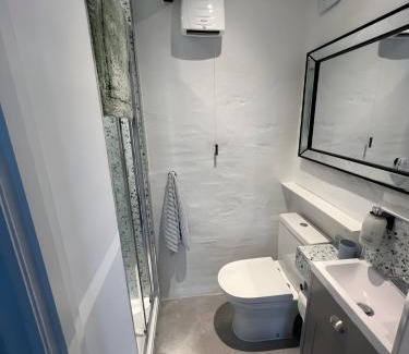 Mere House | The Dog House, Mere