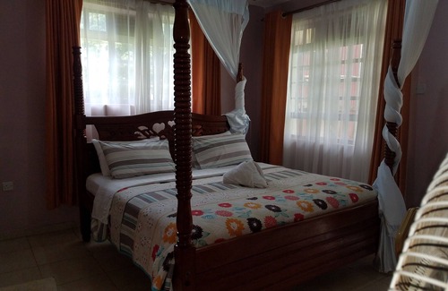 Bondo Hotel | The Don Hotel Bondo