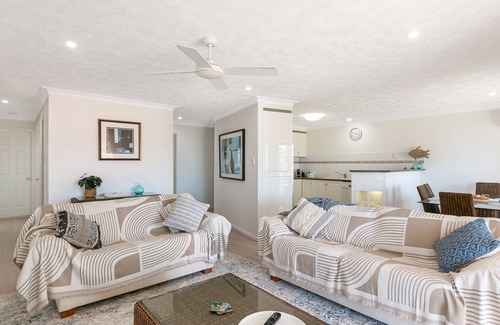 Tugun Apartment | The Dune Apartments 6 - Tugun Beachside - Min. 3 Night Stays