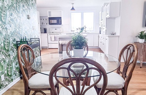 Picton Cottage | The Dunes Cottage-15 min walk to the beach