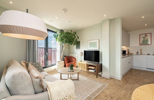 Walthamstow Apartment | The Eades ADC Atelier 2 bed