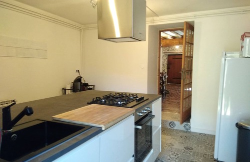 Unac House | The Echo of the Mountains - Unac