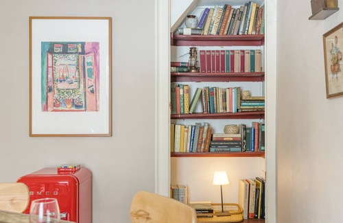 Egremont House | The Egremont Village Inn by AvantStay | Live Music Venue!