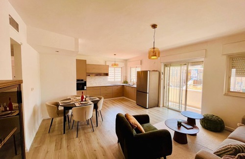 Emek Refaim Apartment | The Emek Refaim: 3 Bedrooms/2 Bathrooms Vacation Rental In the German Colony