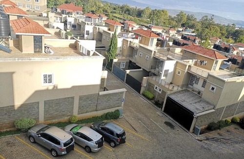 Hospital Apartment | The Executive Milimani Apartment