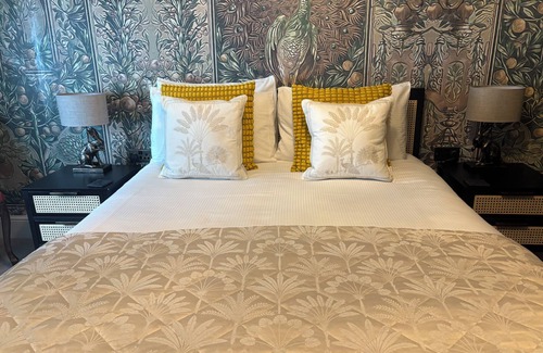 Lampeter Hotel | The Falcondale at Lampeter