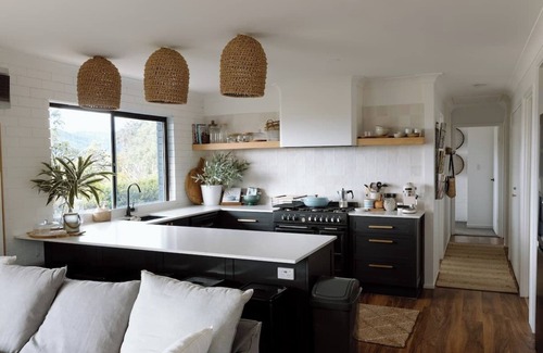 Kidaman Creek House | The Farm@KC - Luxe Farmstay With Breathtaking view