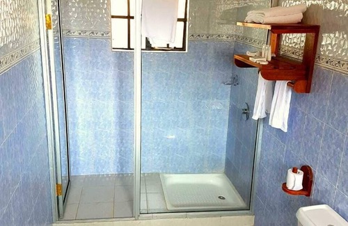 Nanyuki Hotel | The Farmhouse Inn Nanyuki