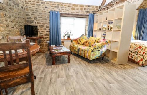 Milcombe House | The Forge at Smithy Cottage