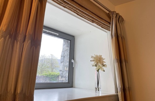 Fort Augustus Apartment | The Fort Archway - ground floor apartment at The Highland Club, Loch Ness