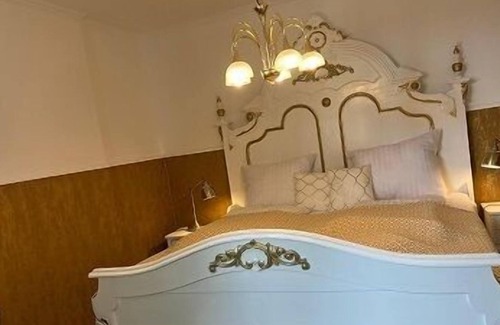 Hamburg-Barmbek Apartment | The furnished 1-room apartment is approx. 27 m2 big and is located on the 1st floor of our apartment house Kunaustraße.