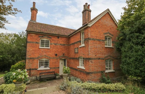 Halstead House | The Garden Cottage