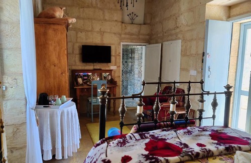 Sannat Bed & Breakfast | The Garden Gate