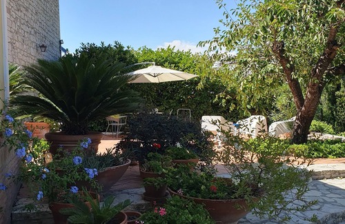 Pietrelcina House | The Garden