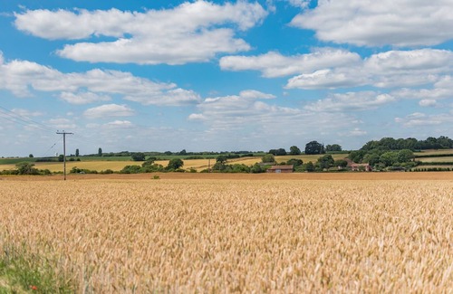 Langdon Cottage | The Nut Hatch - a holiday let that sleeps 2 guests in 1 bedroom