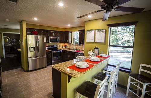 Lindale House | The Getaway Lindale