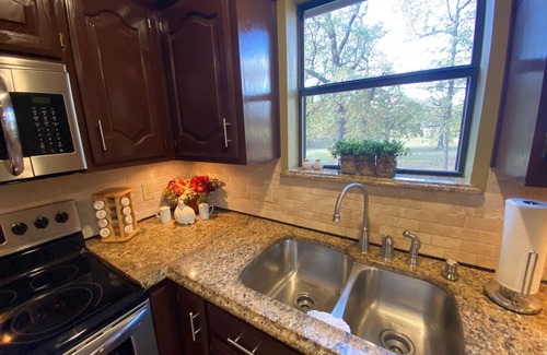 Lindale House | The Getaway Lindale