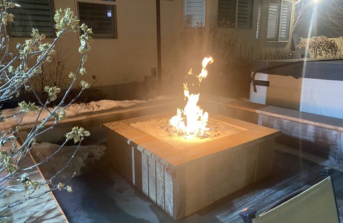 South Jordan Apartment | The Gracie May Pool house