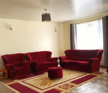 Nanyuki House | The Grey House