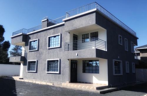 Nanyuki House | The Grey House