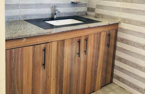 Nanyuki House | The Grey House