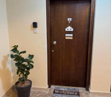 Tersefanou Apartment | The Ground Suite