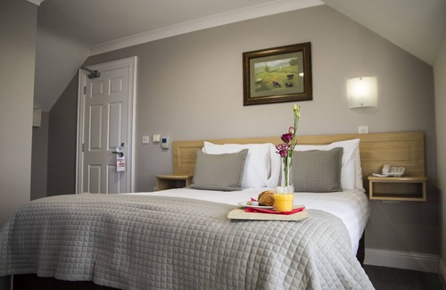 Buncrana Bed & Breakfast | The Harbour Inn