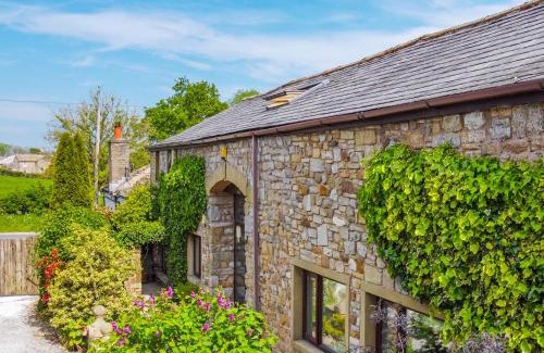 Clitheroe House | The Hawthorns