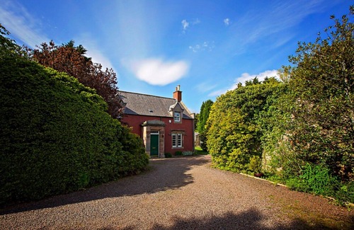 Dunbar Cottage | The Head Gardener's Cottage Dunbar including hot tub
