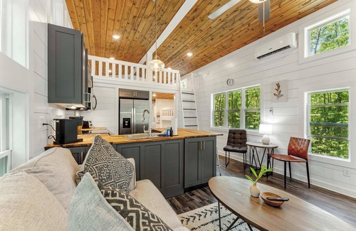 Menlo House | The Hemlock Hideaway tiny home!