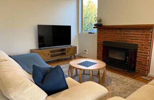 Ararat House | The Heritage Hideway