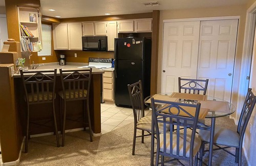 North Mountain Condo | The Hiding Place 2.0 - Condo next to Phoenix North Mountain